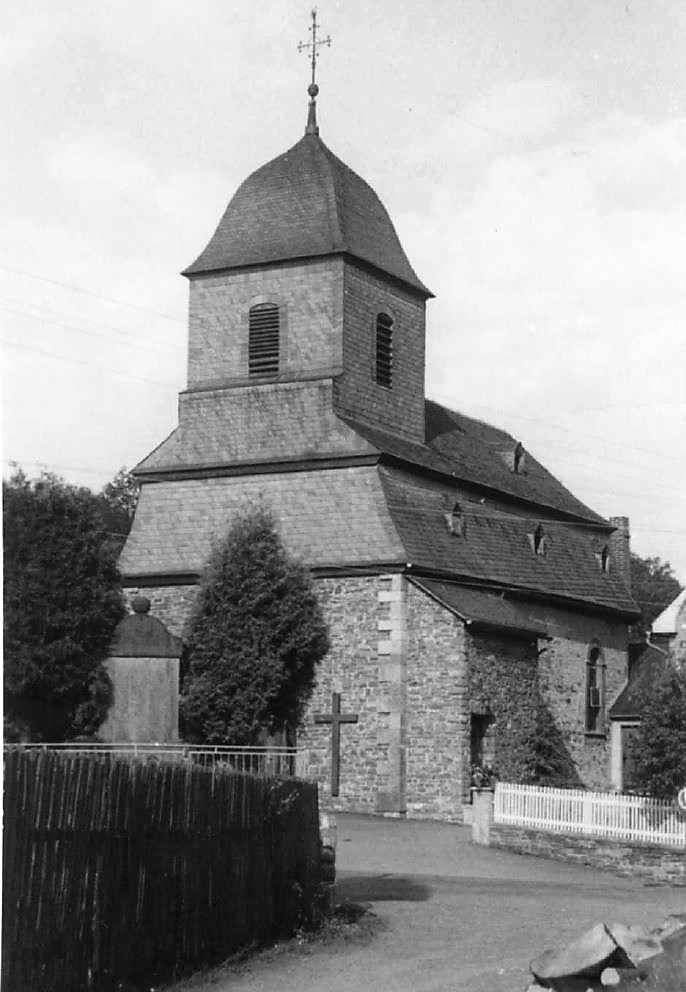 Kirche nach dem Anbau des Kirchturms